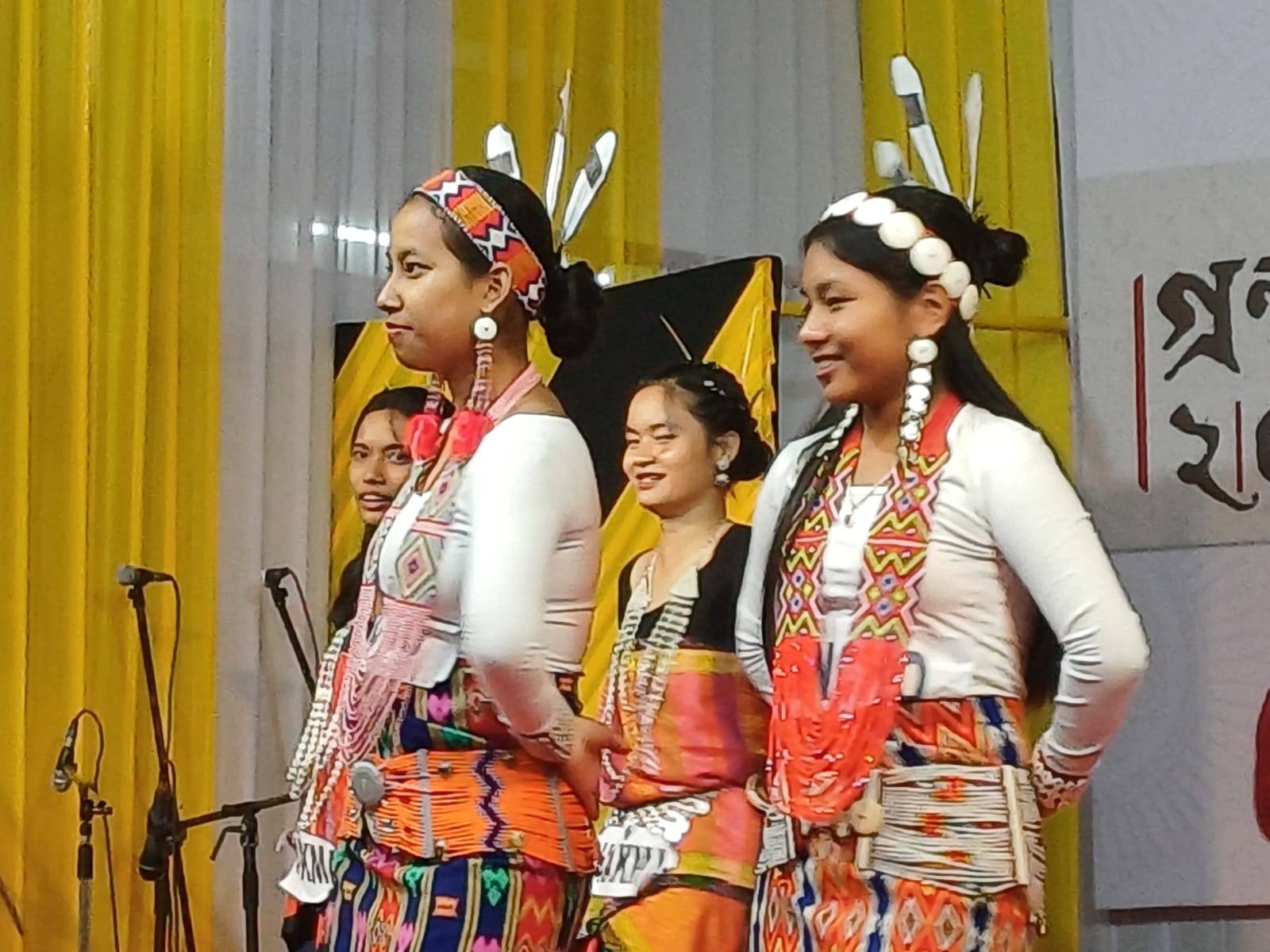 Mixed display of northeastern tribal dress